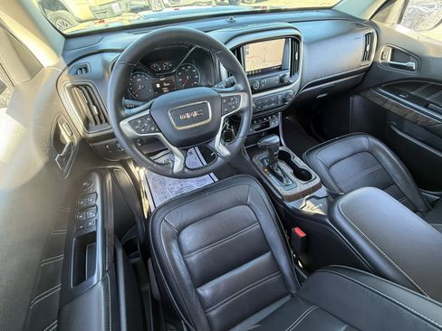 Used 2021 GMC Canyon Denali image 15