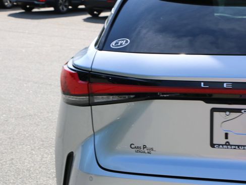 Used 2025 Lexus RX 350 Premium w/ Convenience Package FWD image 6
