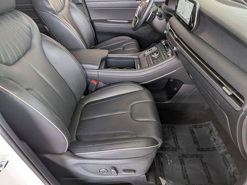 Used 2025 Hyundai Palisade Limited FWD image 33