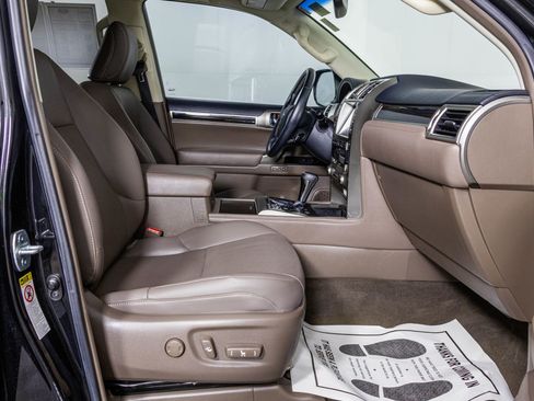 Used 2017 Lexus GX 460 460 image 43