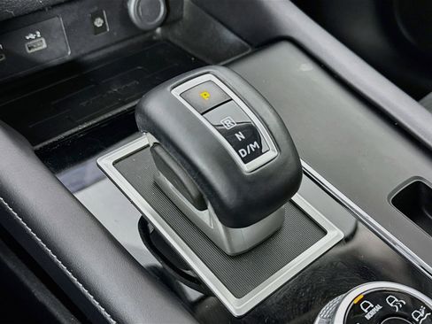 Used 2022 Mitsubishi Outlander SEL Black Edition FWD image 17