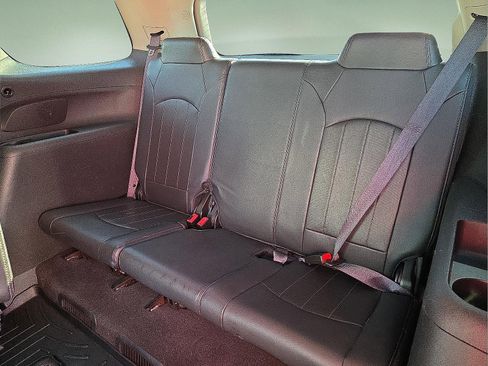 Used 2015 GMC Acadia Denali image 10