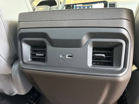 New 2026 Chevrolet Silverado 2500 LT w/ Texas Edition AWD/4WD image 15