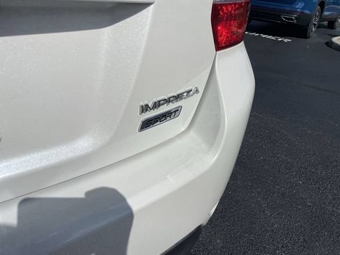 Used 2016 Subaru Impreza 2.0i Sport Premium AWD/4WD image 6