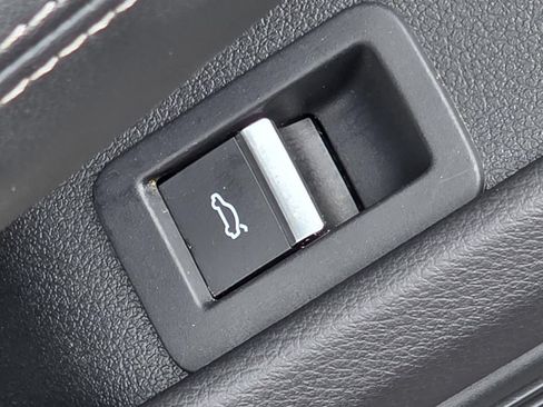 Used 2024 Audi A5 2.0T Premium Plus AWD/4WD image 35