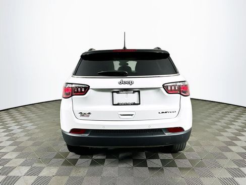 Certified 2024 Jeep Compass Limited image 9