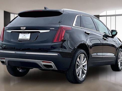Used 2023 Cadillac XT5 Premium Luxury w/ Technology Package AWD/4WD image 2