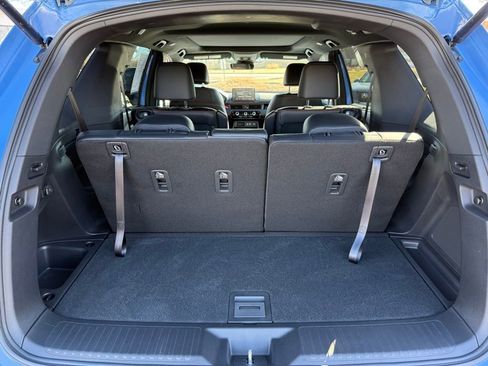 Certified 2025 Honda Pilot TrailSport image 19