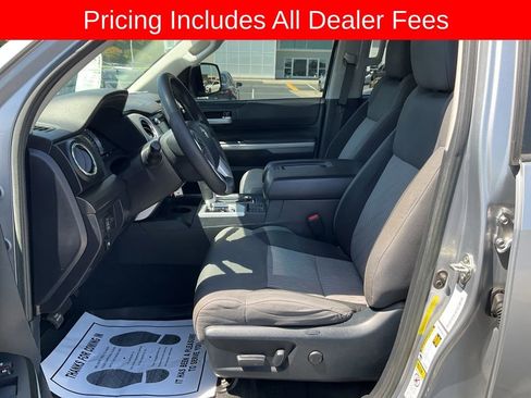 Used 2017 Toyota Tundra SR5 AWD/4WD image 2