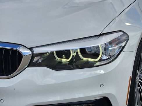Used 2017 BMW 530i image 9