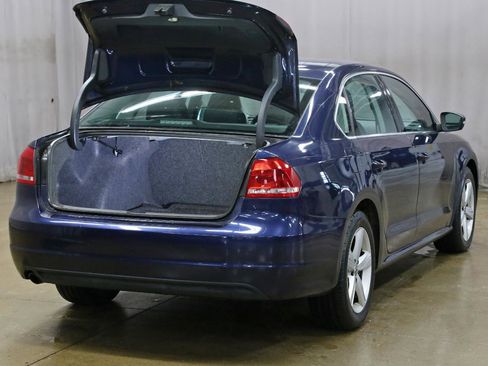Used 2013 Volkswagen Passat 2.5 SE image 17