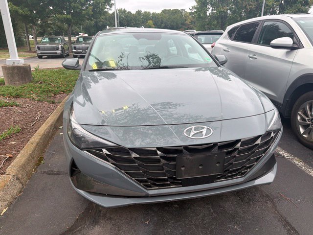 Used 2023 Hyundai Elantra Limited FWD image 13