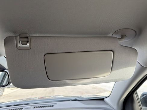 Used 2023 GMC Terrain SLE image 47