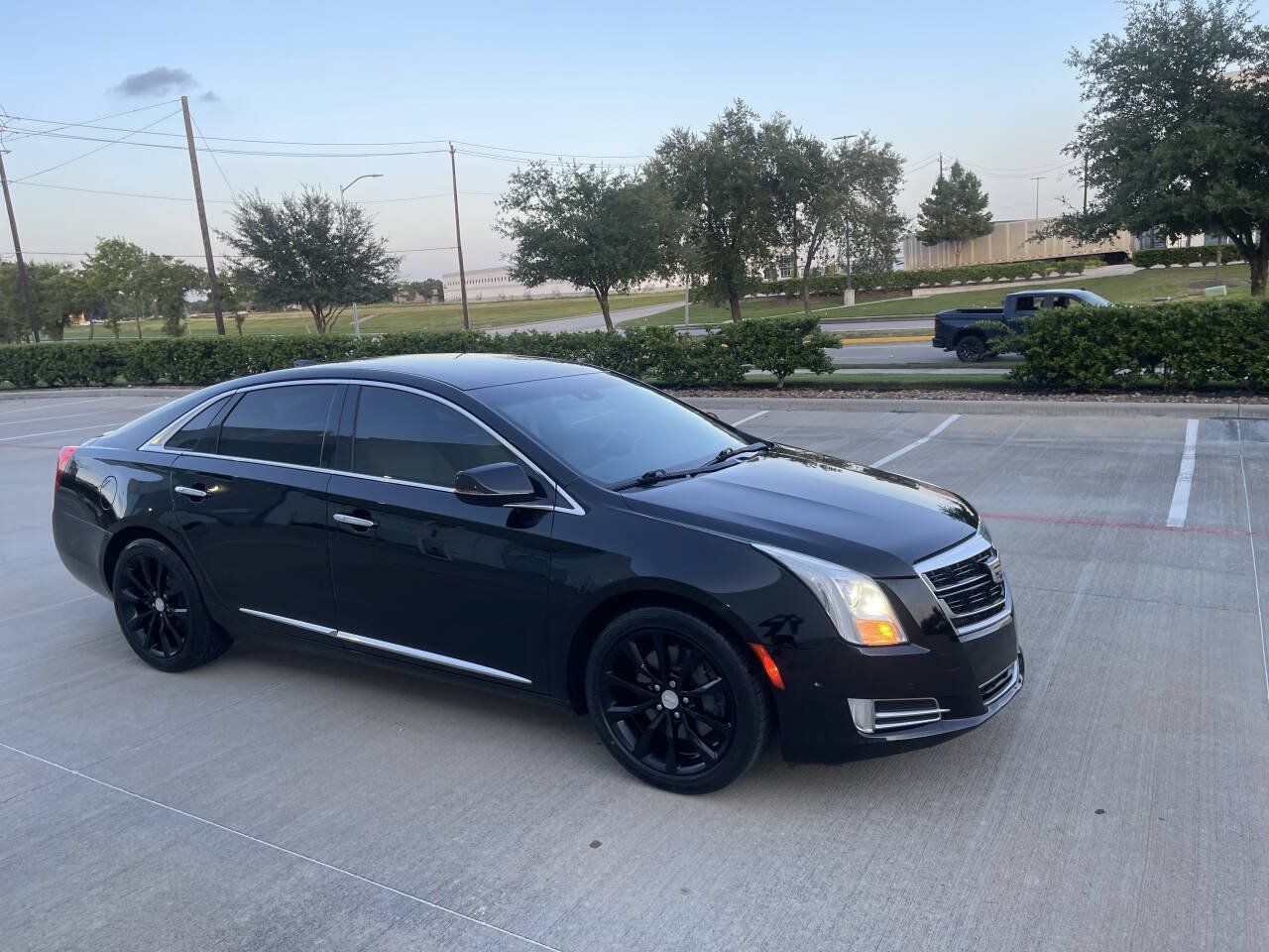 Used 2016 Cadillac XTS Luxury w/ Driver Awareness Package FWD image 8