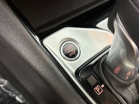 Used 2024 Nissan Altima 2.5 SV FWD image 28