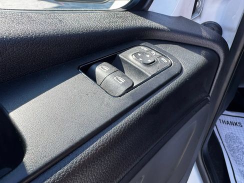 Used 2021 Mercedes-Benz Sprinter 2500 image 14