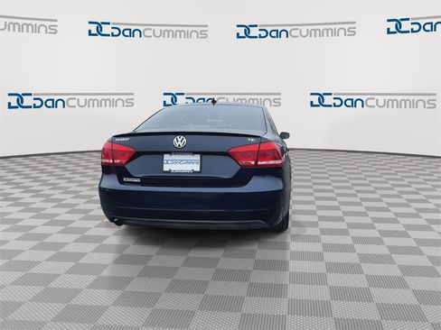 Used 2014 Volkswagen Passat 1.8T Wolfsburg Edition image 8