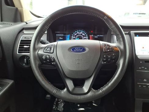 Used 2019 Ford Flex SEL w/ Equipment Group 202A FWD image 12