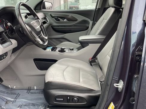 Used 2019 GMC Terrain SLT w/ Preferred Package image 9