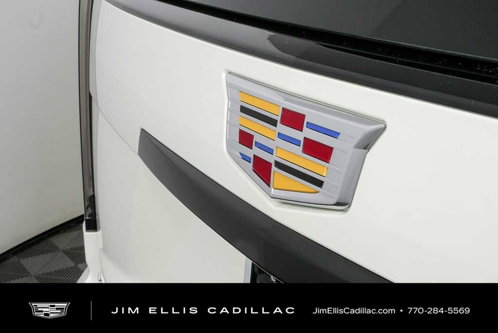 Certified 2025 Cadillac Escalade ESV Sport Platinum AWD/4WD image 40