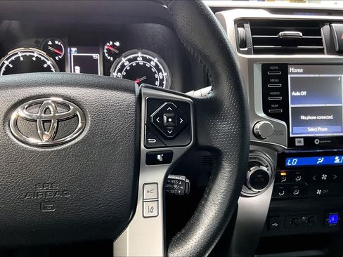 Certified 2022 Toyota 4Runner Limited AWD/4WD image 25