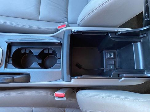 Used 2011 Honda Accord EX-L image 19