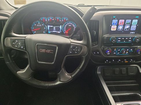 Used 2018 GMC Sierra 1500 SLT AWD/4WD image 22