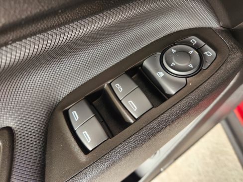 Used 2023 Chevrolet Equinox RS w/ RS Leather Package image 25