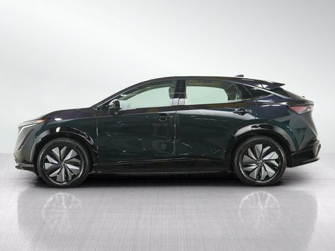 Used 2024 Nissan Ariya AWD image 2