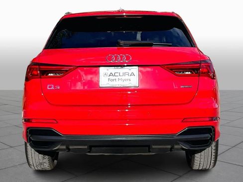 Used 2022 Audi Q3 2.0T Premium w/ Convenience Package image 10