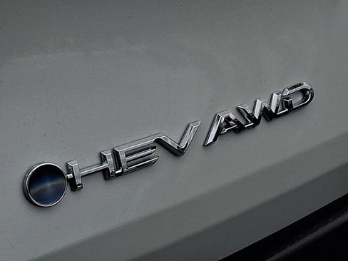 New 2026 Toyota Sienna Limited image 25