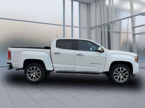 Used 2022 GMC Canyon Denali image 5
