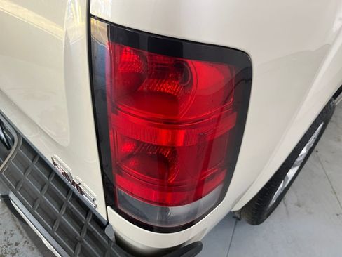 Used 2011 GMC Sierra 1500 Denali image 47