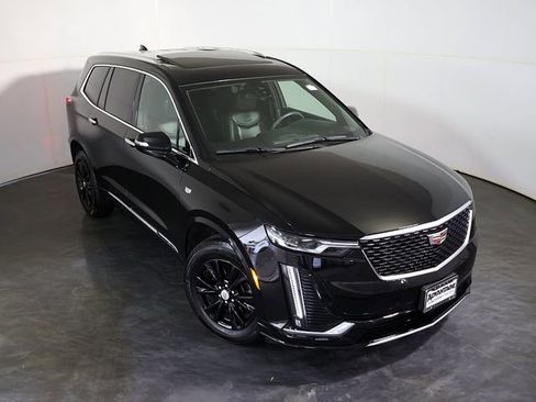 Used 2024 Cadillac XT6 Luxury AWD/4WD image 7