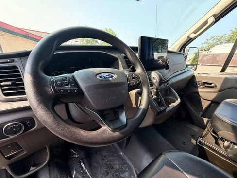 Used 2022 Ford Transit 250 Medium Roof w/ Load Area Protection Package RWD image 15
