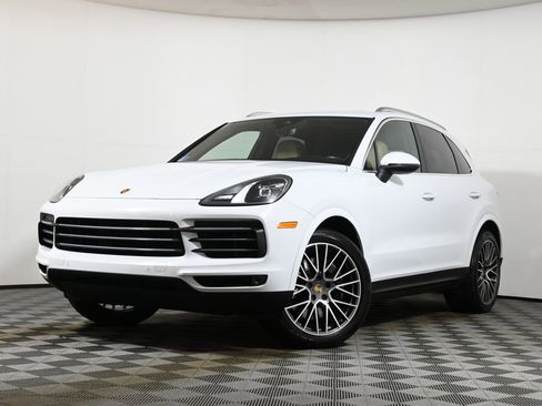 Used 2022 Porsche Cayenne Platinum Edition AWD/4WD image 1