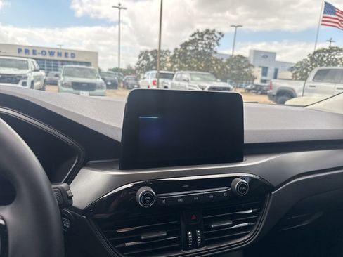 Used 2026 Ford Escape Active w/ Cold Weather Package image 10