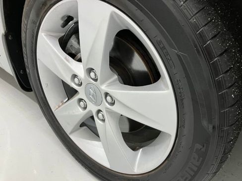 Used 2019 Hyundai Elantra Value Edition image 13