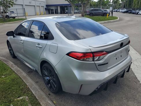 Used 2024 Toyota Corolla SE FWD image 7