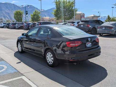 Used 2015 Volkswagen Jetta S FWD image 8
