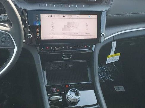 New 2026 Jeep Grand Cherokee Limited AWD/4WD image 15