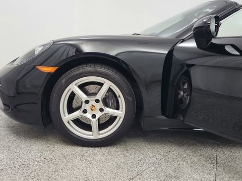 Used 2019 Porsche 718 Boxster RWD image 13