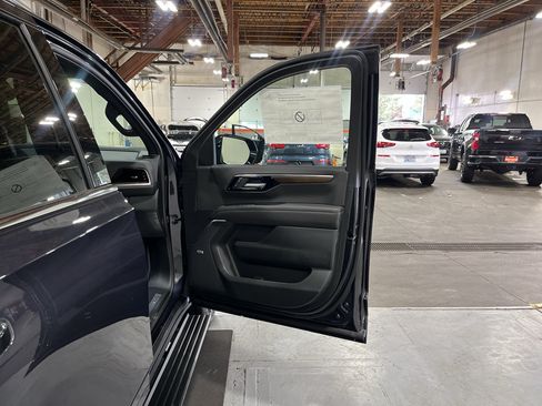 New 2026 Chevrolet Tahoe High Country AWD/4WD image 22