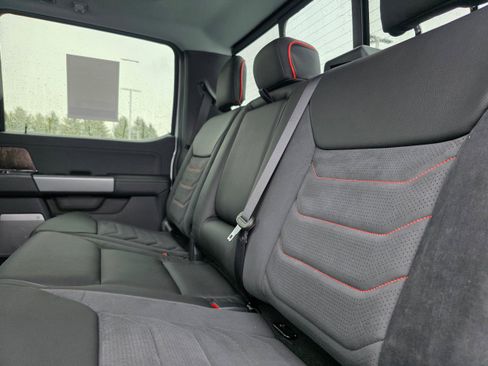 New 2026 Ford F250 Lariat w/ Black Appearance Package image 10