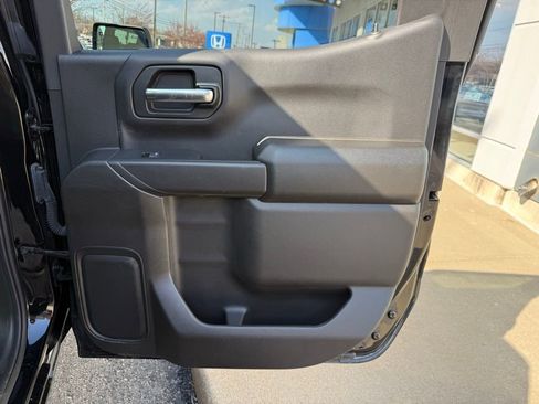 Used 2024 Chevrolet Silverado 1500 Custom image 34