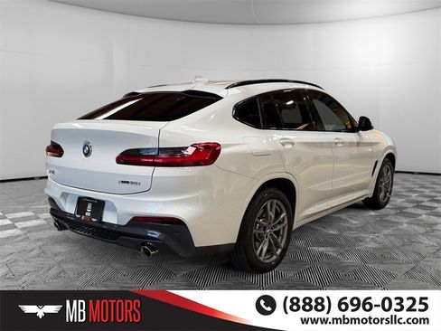 Used 2020 BMW X4 xDrive30i image 3