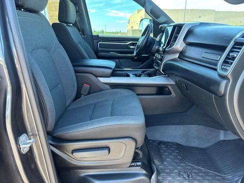 Used 2019 RAM 1500 Big Horn AWD/4WD image 18