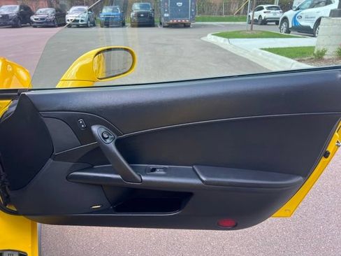Used 2012 Chevrolet Corvette Grand Sport w/ 3LT Preferred Equipment Group RWD image 10