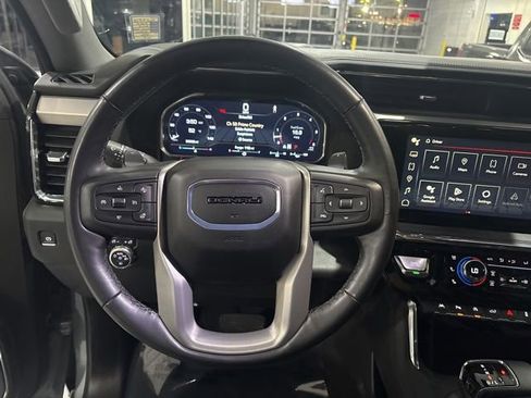 Used 2024 GMC Sierra 1500 Denali w/ Denali Reserve Package AWD/4WD image 17