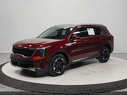 Used 2025 Kia Sorento S w/ Panoramic Sunroof Package